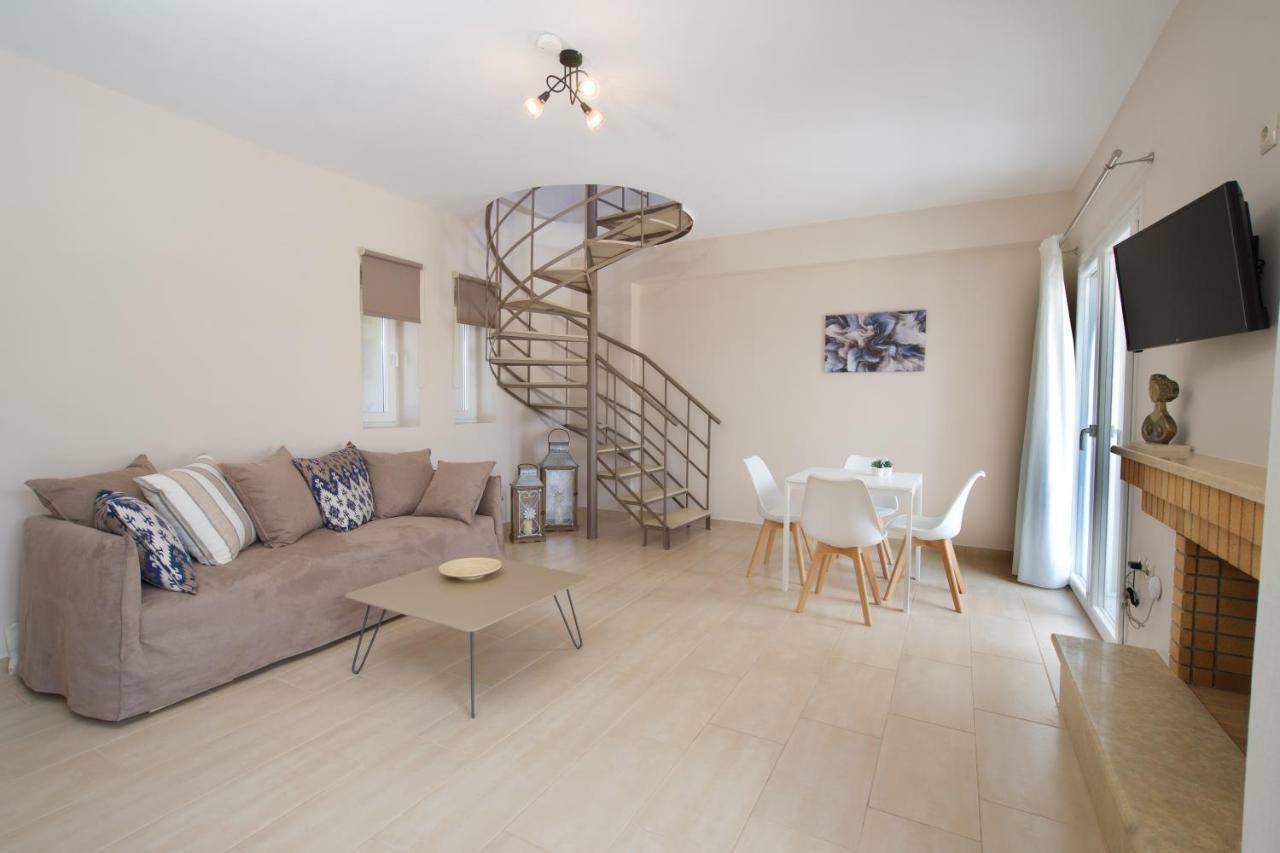 Rose Maisonette Razata Luaran gambar