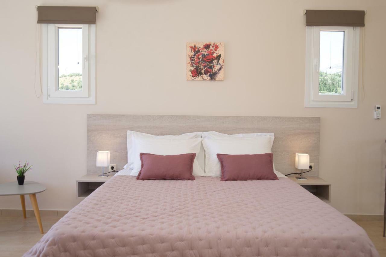 Rose Maisonette Razata Luaran gambar